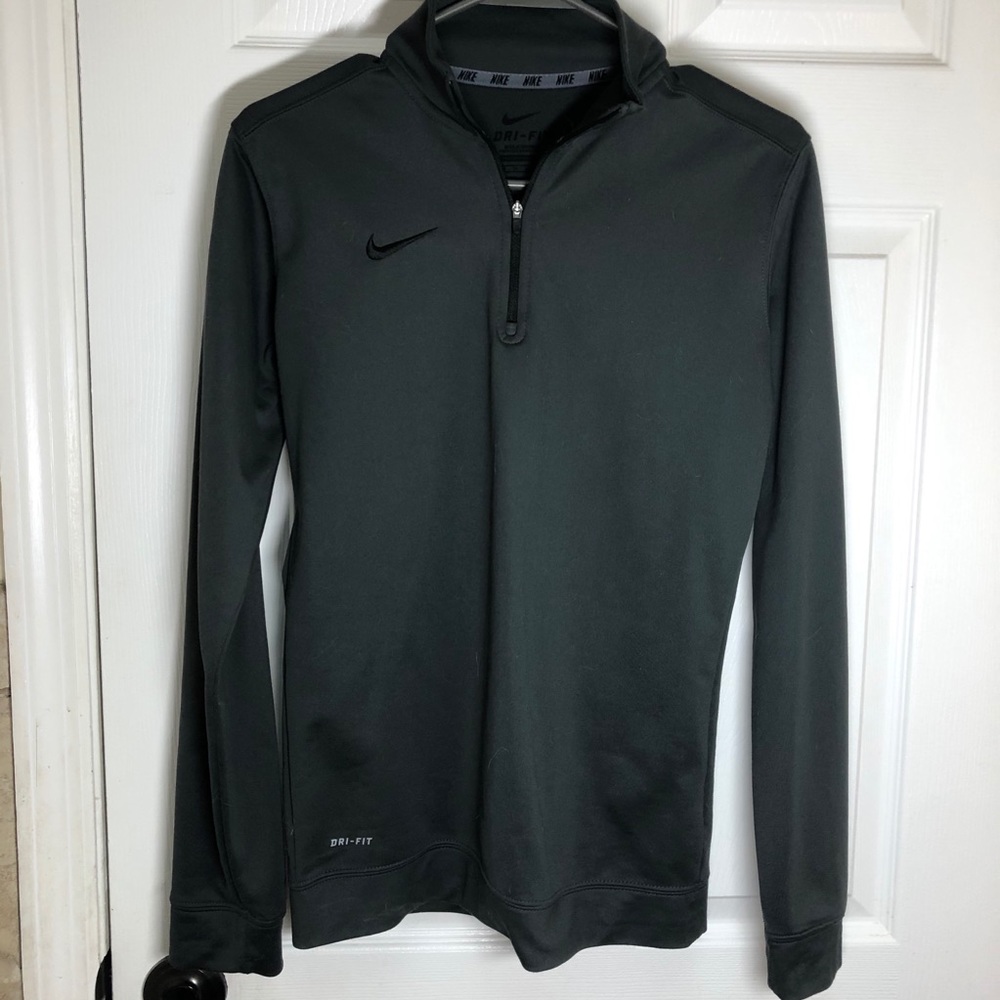 Nike Dri-Fit Pullover - XS WOMENS